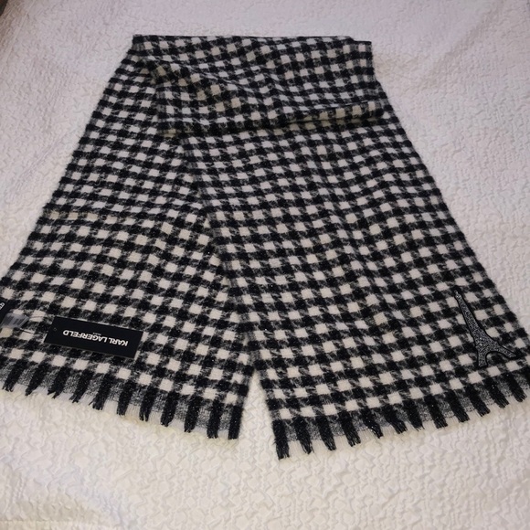 Karl Lagerfeld Black & White Plaid Rectangular Scarf Eiffel Tower Patch NWT - Picture 14 of 16